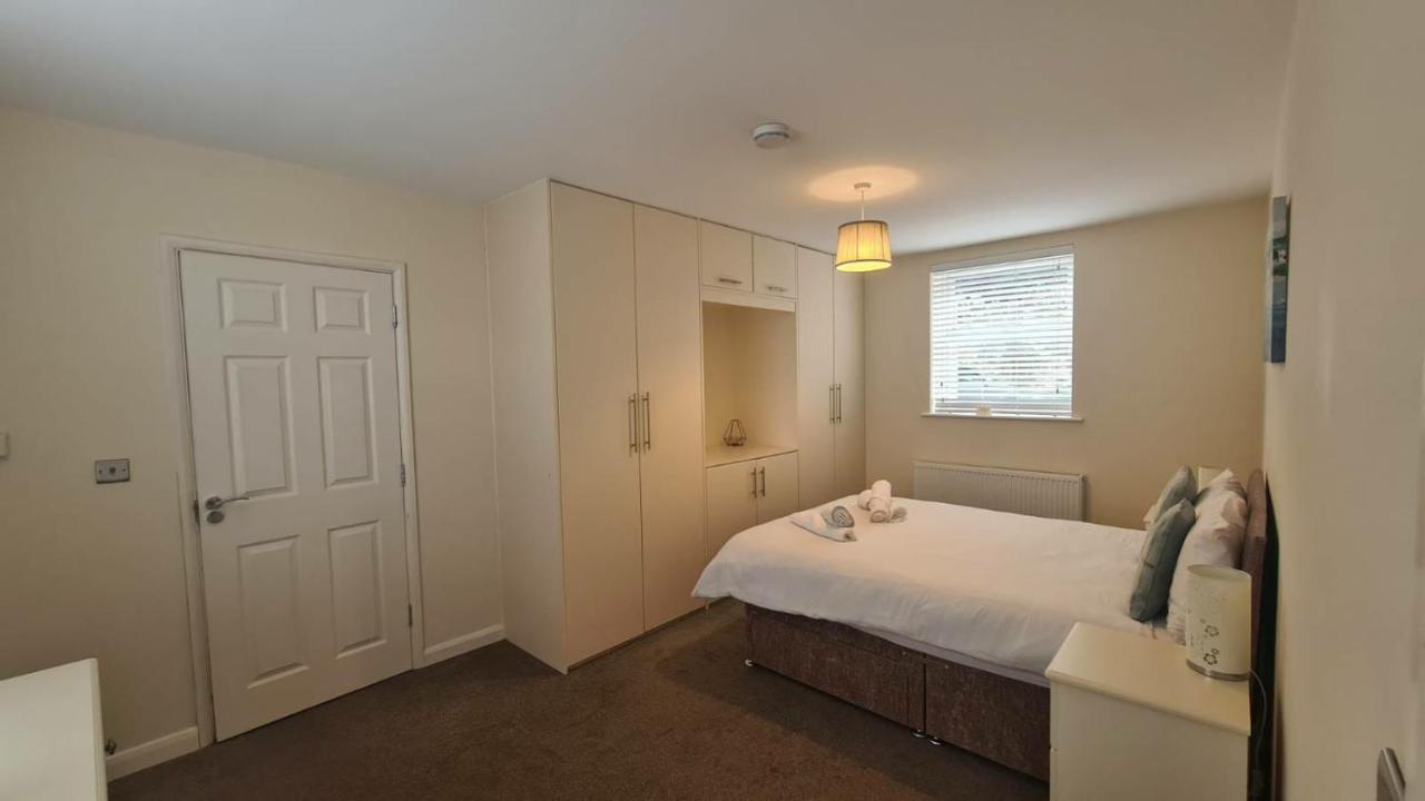 Barroon Castle Apartments, Near Airport, Free Parking, By Derbnb Castle Donington Exterior photo