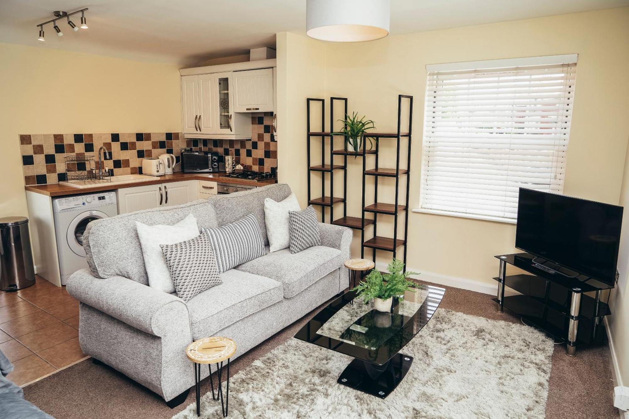 Barroon Castle Apartments, Near Airport, Free Parking, By Derbnb Castle Donington Exterior photo