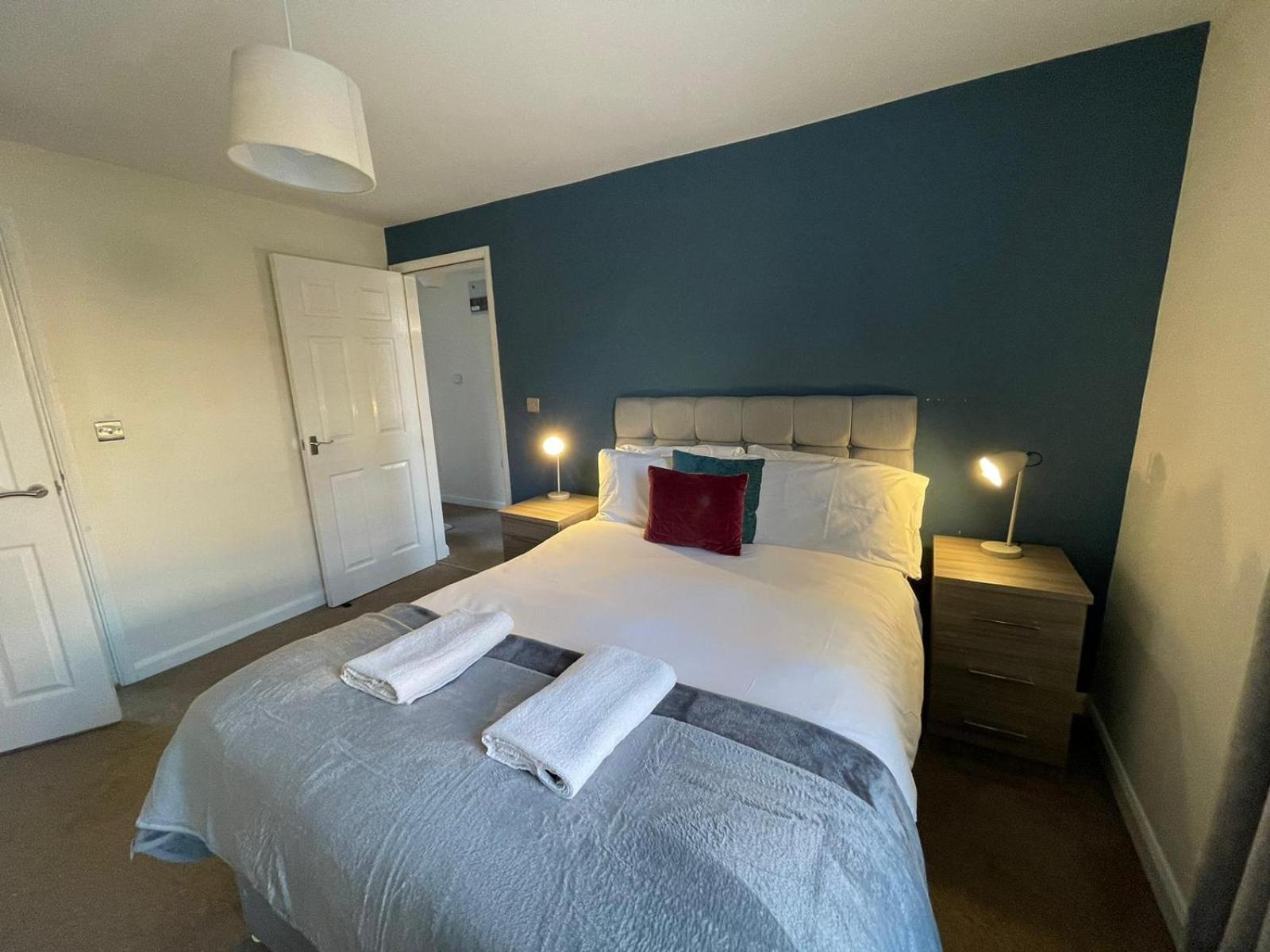Barroon Castle Apartments, Near Airport, Free Parking, By Derbnb Castle Donington Exterior photo
