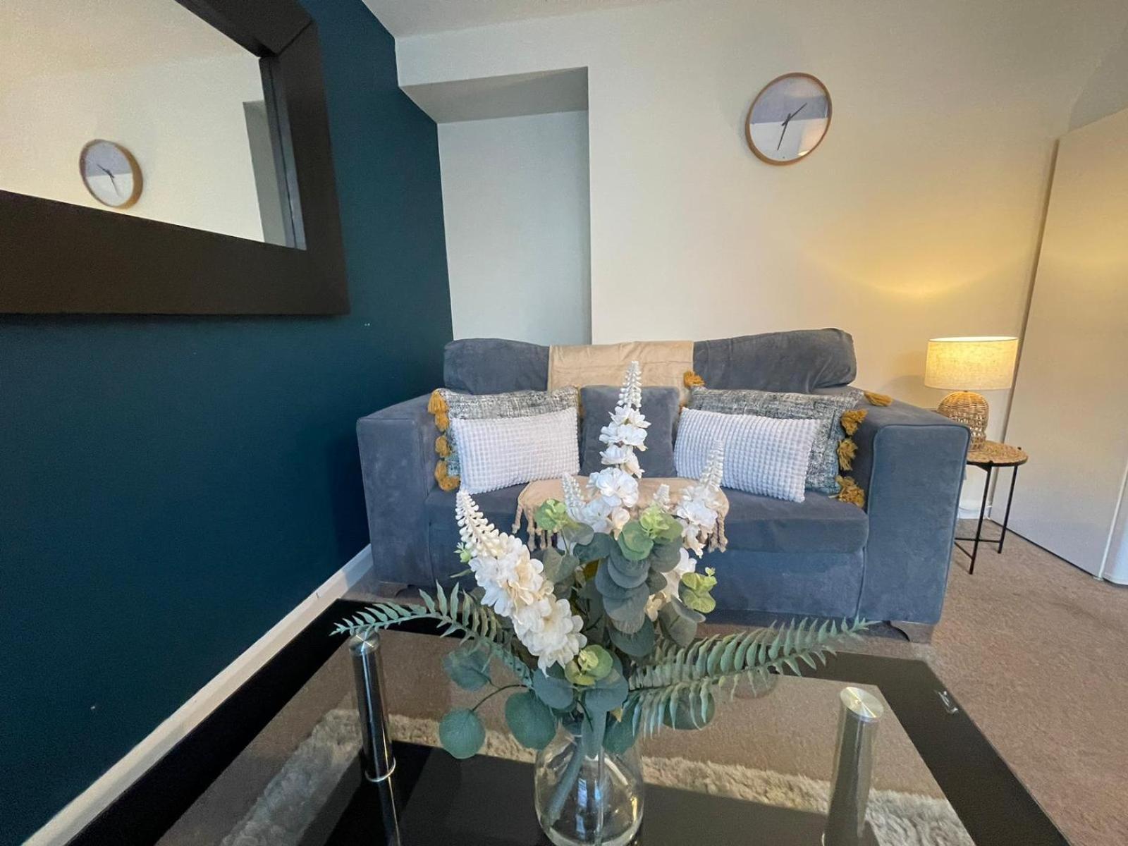 Barroon Castle Apartments, Near Airport, Free Parking, By Derbnb Castle Donington Exterior photo