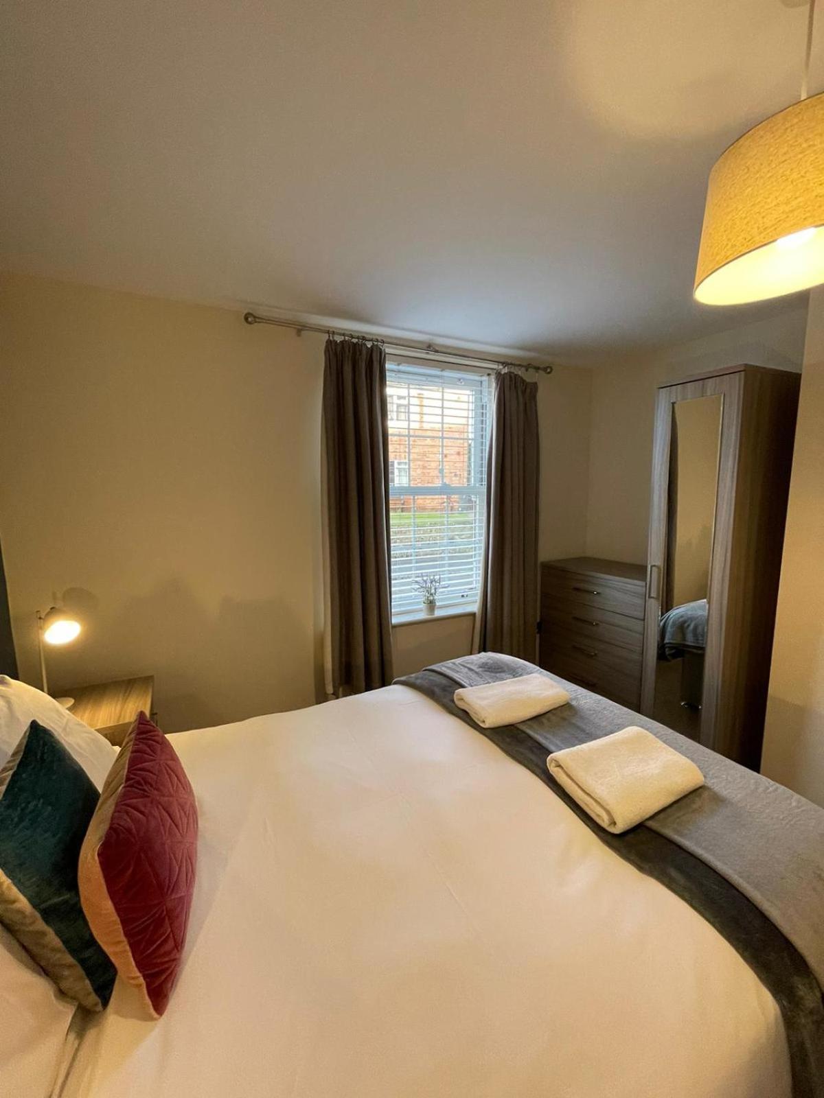 Barroon Castle Apartments, Near Airport, Free Parking, By Derbnb Castle Donington Exterior photo
