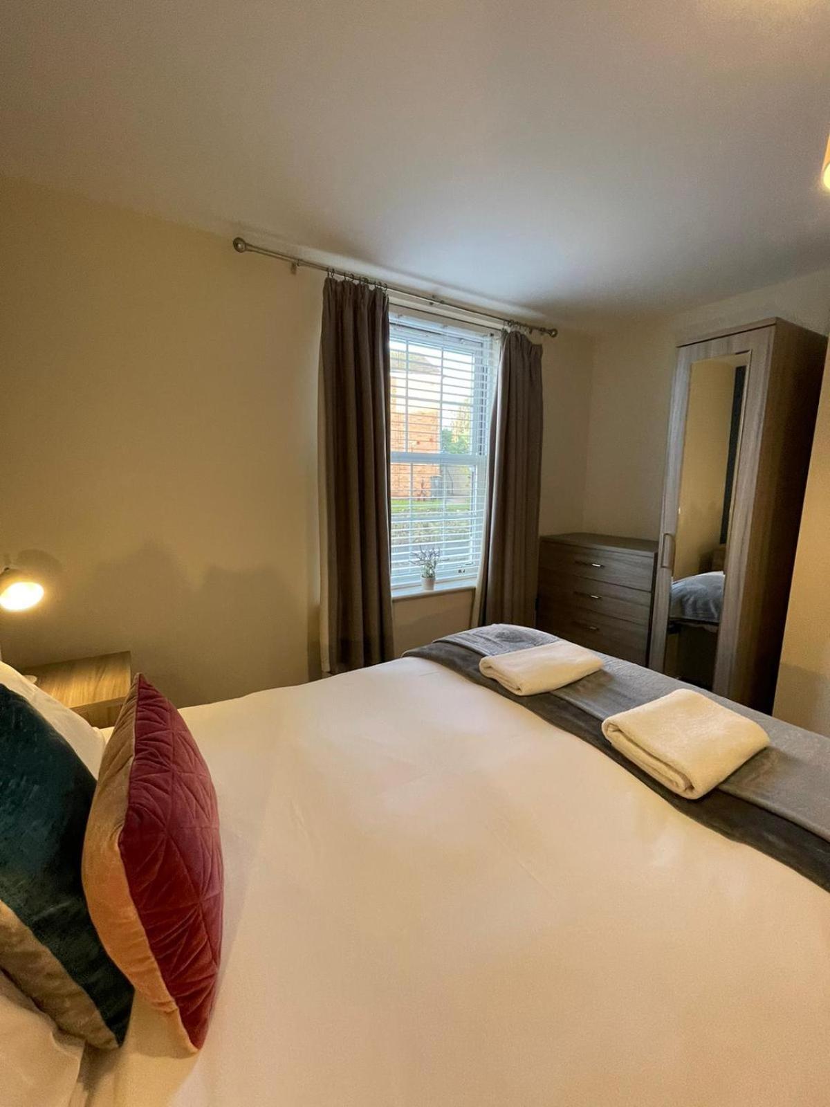 Barroon Castle Apartments, Near Airport, Free Parking, By Derbnb Castle Donington Exterior photo