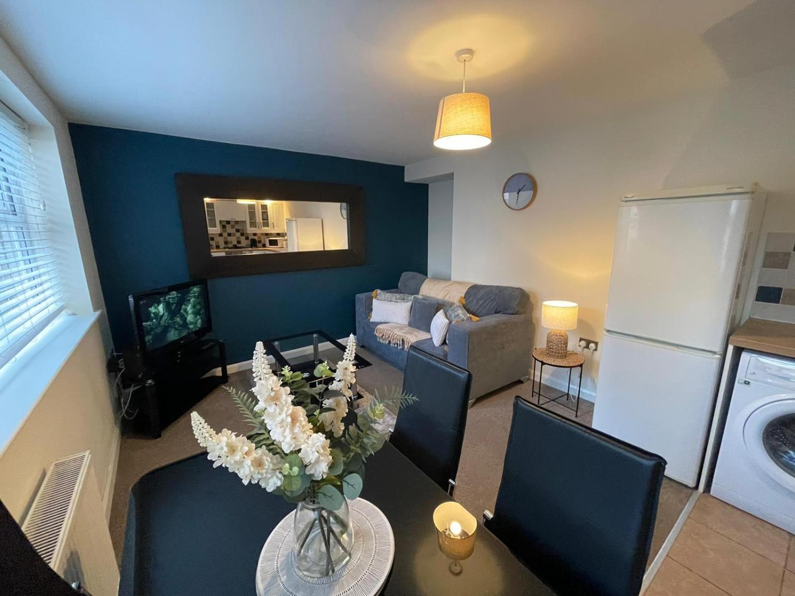 Barroon Castle Apartments, Near Airport, Free Parking, By Derbnb Castle Donington Exterior photo